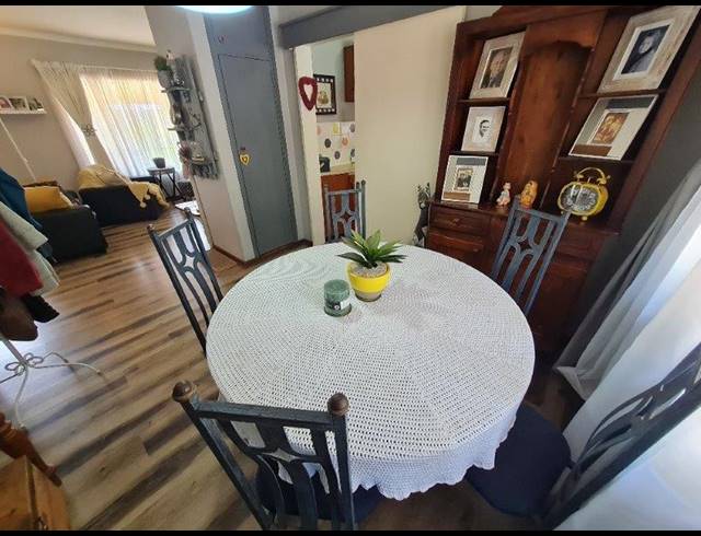 3 BEDROOM HOUSE SOLD IN MOSELEY PARK